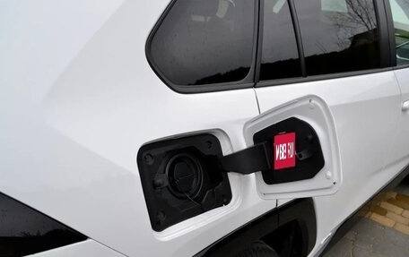 Toyota RAV4, 2021 год, 2 900 000 рублей, 19 фотография