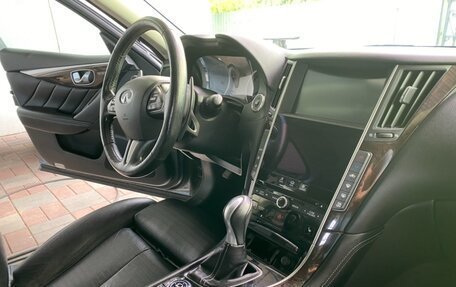 Infiniti Q50 I рестайлинг, 2014 год, 1 550 000 рублей, 8 фотография