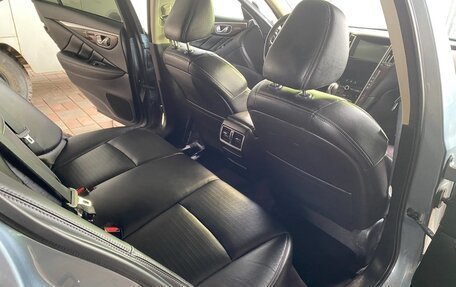 Infiniti Q50 I рестайлинг, 2014 год, 1 550 000 рублей, 9 фотография