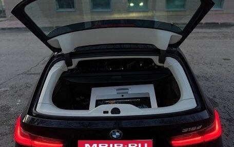 BMW 3 серия, 2019 год, 2 390 000 рублей, 5 фотография