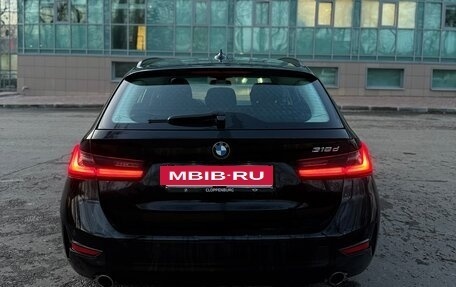 BMW 3 серия, 2019 год, 2 390 000 рублей, 3 фотография