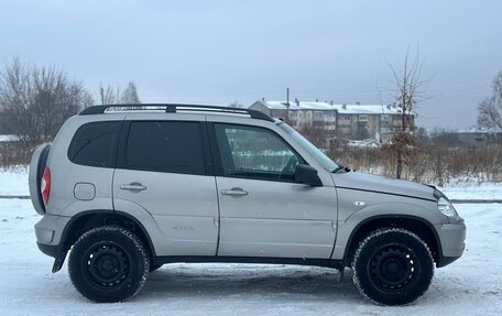 Chevrolet Niva I рестайлинг, 2015 год, 650 000 рублей, 6 фотография