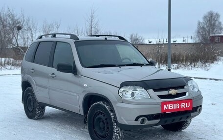 Chevrolet Niva I рестайлинг, 2015 год, 650 000 рублей, 7 фотография