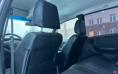 Chevrolet Niva I рестайлинг, 2015 год, 650 000 рублей, 30 фотография