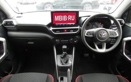 Toyota Raize I, 2021 год, 1 085 111 рублей, 2 фотография