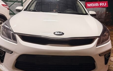 KIA Rio IV, 2018 год, 1 250 000 рублей, 4 фотография