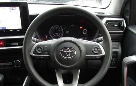 Toyota Raize I, 2021 год, 1 085 111 рублей, 7 фотография