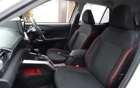 Toyota Raize I, 2021 год, 1 085 111 рублей, 11 фотография