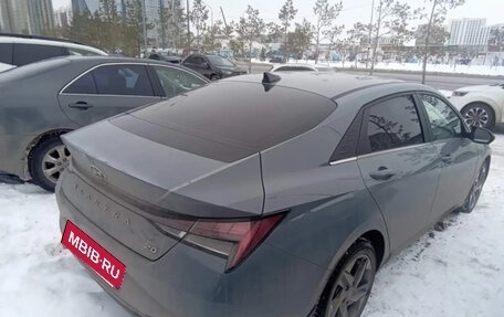 Hyundai Elantra, 2021 год, 1 600 000 рублей, 3 фотография