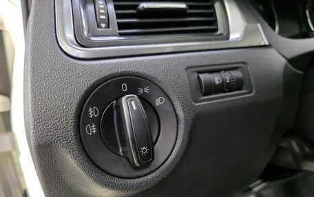 Skoda Rapid I, 2014 год, 830 000 рублей, 8 фотография