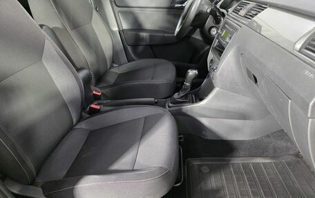 Skoda Rapid I, 2014 год, 830 000 рублей, 12 фотография