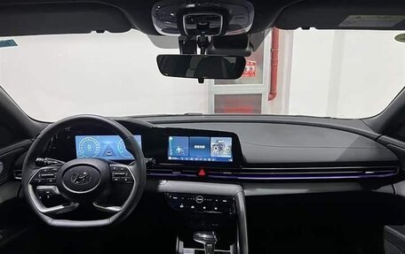 Hyundai Elantra, 2022 год, 1 233 000 рублей, 9 фотография