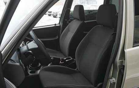 Chevrolet Niva I рестайлинг, 2018 год, 694 000 рублей, 10 фотография