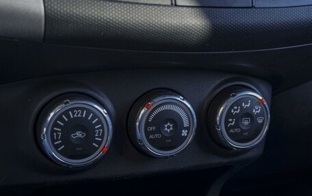 Mitsubishi Outlander III рестайлинг 3, 2011 год, 1 299 000 рублей, 15 фотография