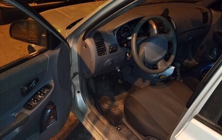 Hyundai Accent II, 2006 год, 300 000 рублей, 3 фотография