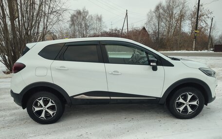 Renault Kaptur I рестайлинг, 2019 год, 1 380 000 рублей, 6 фотография