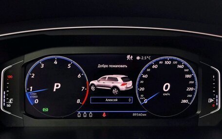 Volkswagen Tiguan II, 2019 год, 3 045 000 рублей, 13 фотография