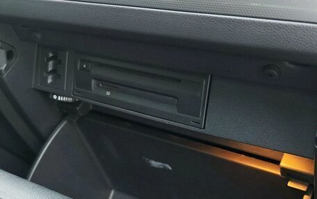 Volkswagen Tiguan II, 2019 год, 3 045 000 рублей, 21 фотография