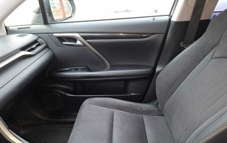 Lexus RX IV рестайлинг, 2016 год, 350 000 рублей, 11 фотография