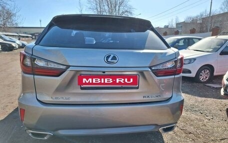 Lexus RX IV рестайлинг, 2016 год, 350 000 рублей, 8 фотография