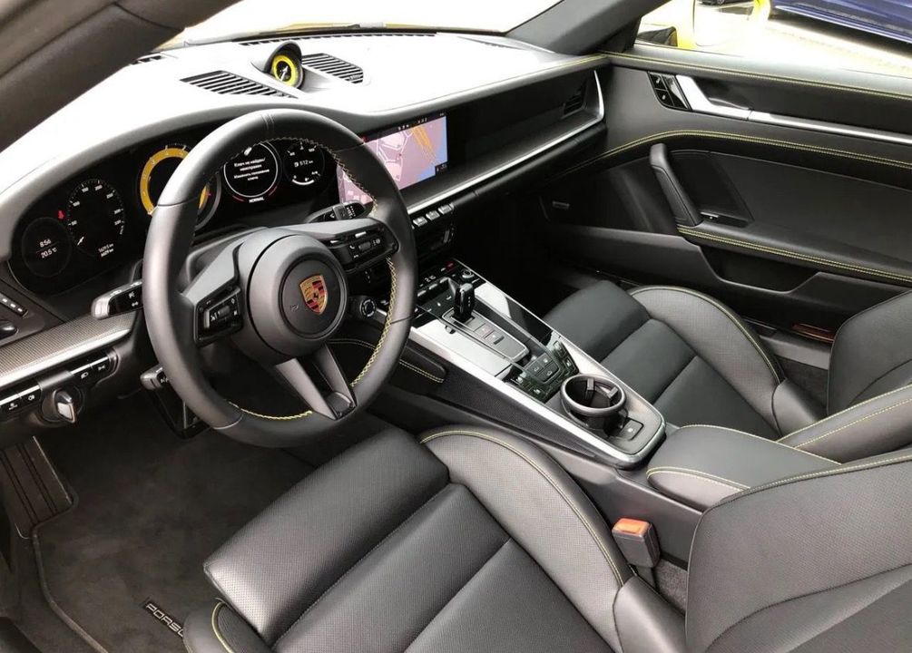 Porsche 911 Carrera S, 2020 год, 14 500 000 рублей, 9 фотография