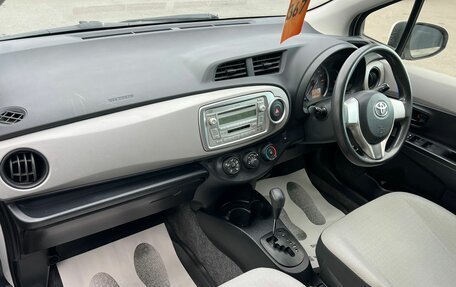 Toyota Vitz, 2012 год, 859 000 рублей, 13 фотография