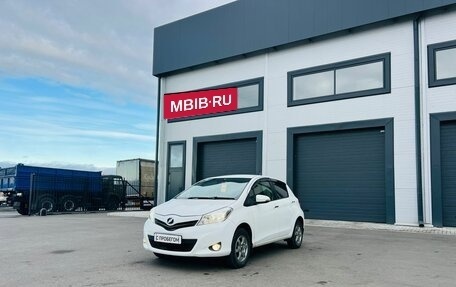 Toyota Vitz, 2012 год, 859 000 рублей, 2 фотография