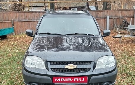 Chevrolet Niva I рестайлинг, 2016 год, 670 000 рублей, 11 фотография