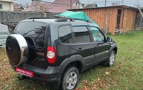 Chevrolet Niva I рестайлинг, 2016 год, 670 000 рублей, 7 фотография