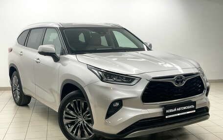 Toyota Highlander, 2025 год, 6 100 000 рублей, 3 фотография