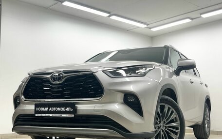 Toyota Highlander, 2025 год, 6 100 000 рублей, 7 фотография