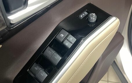 Toyota Highlander, 2025 год, 6 100 000 рублей, 17 фотография