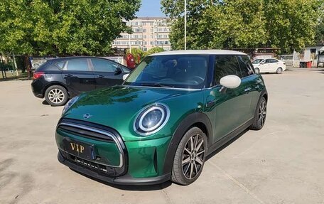 MINI Hatch, 2022 год, 2 250 000 рублей, 1 фотография