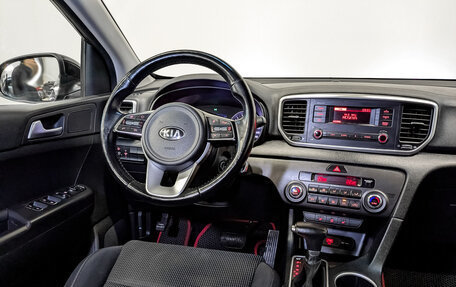 KIA Sportage IV рестайлинг, 2021 год, 2 855 000 рублей, 28 фотография