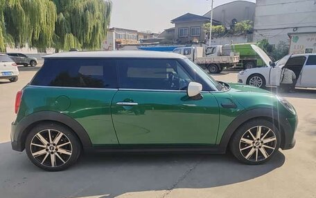 MINI Hatch, 2022 год, 2 250 000 рублей, 6 фотография