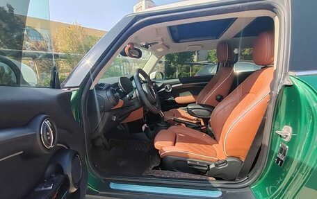 MINI Hatch, 2022 год, 2 250 000 рублей, 9 фотография