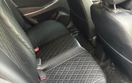 Hyundai Solaris II рестайлинг, 2014 год, 1 050 000 рублей, 7 фотография