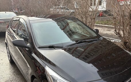 Hyundai Solaris II рестайлинг, 2014 год, 1 050 000 рублей, 3 фотография