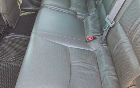 Toyota Land Cruiser Prado 120 рестайлинг, 2004 год, 1 750 000 рублей, 12 фотография