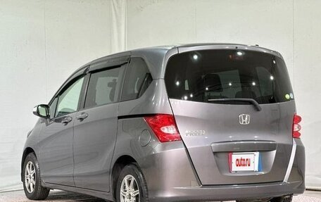 Honda Freed I, 2010 год, 675 000 рублей, 20 фотография
