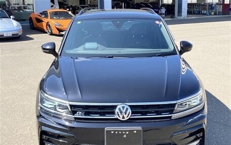 Volkswagen Tiguan II, 2020 год, 1 755 000 рублей, 6 фотография