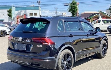 Volkswagen Tiguan II, 2020 год, 1 755 000 рублей, 4 фотография