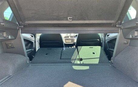 Volkswagen Tiguan II, 2020 год, 1 755 000 рублей, 16 фотография