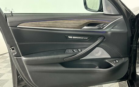 BMW 5 серия, 2018 год, 3 569 000 рублей, 9 фотография