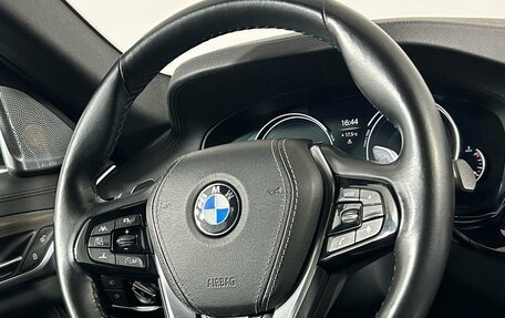 BMW 5 серия, 2018 год, 3 569 000 рублей, 16 фотография