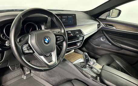 BMW 5 серия, 2018 год, 3 569 000 рублей, 12 фотография