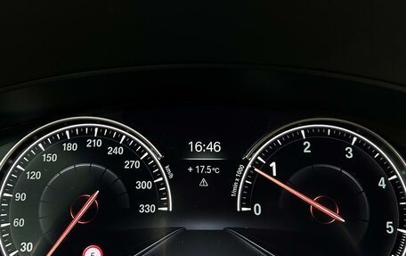 BMW 5 серия, 2018 год, 3 569 000 рублей, 17 фотография