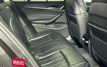 BMW 5 серия, 2018 год, 3 569 000 рублей, 13 фотография