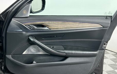 BMW 5 серия, 2018 год, 3 569 000 рублей, 27 фотография