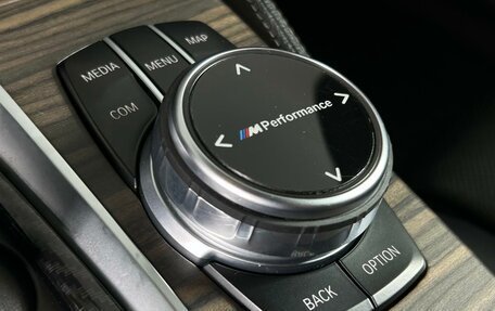 BMW 5 серия, 2018 год, 3 569 000 рублей, 33 фотография